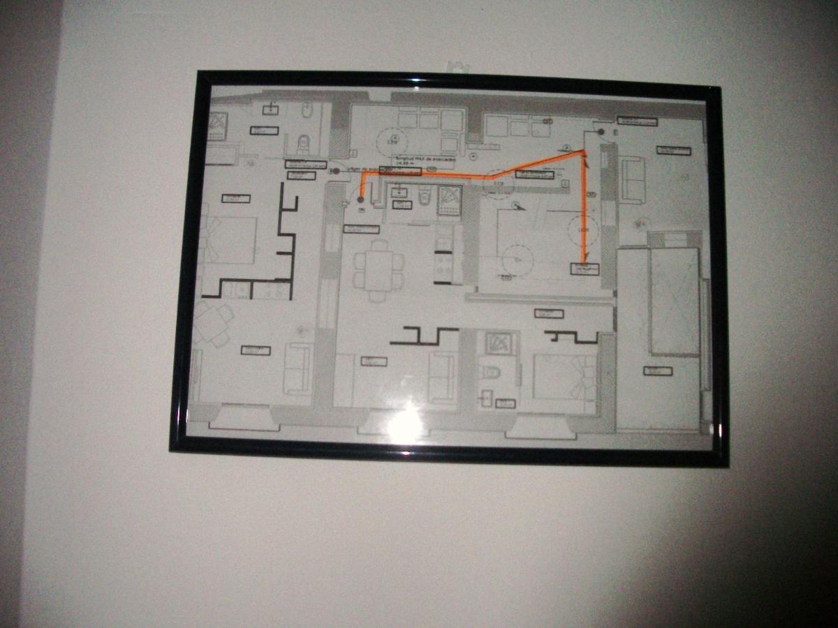 Apartamentos La Fonda Aninon Exteriér fotografie