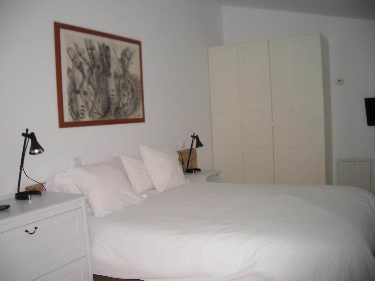 Apartamentos La Fonda Aninon Exteriér fotografie